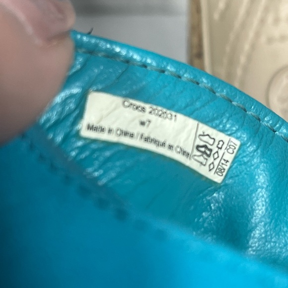 Crocs A-Leigh Turquoise Cork Wedge Thong Sandals Women's Size 7 - Picture 7 of 8